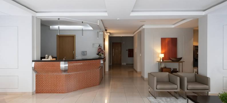 路易莎开间酒店(Luisa Palace Hotel)图片