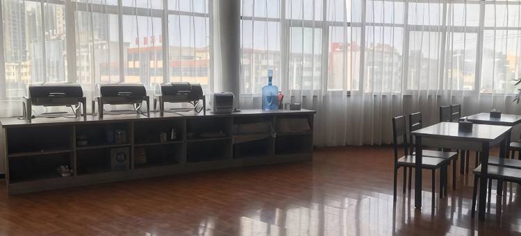 平舆恒玖之星商务酒店(陈蕃公园店)图片