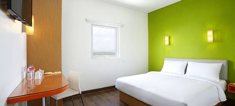 波诺罗戈艾玛利斯酒店(Amaris Hotel Ponorogo)图片