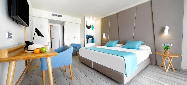 阿葵亚套房酒店(Aqua Suites)图片