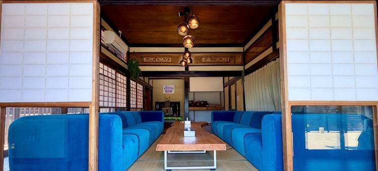 Sauna retreat with open-air bath near the sea图片