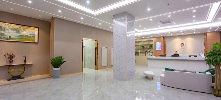 南站大酒店(凭祥火车站店)图片