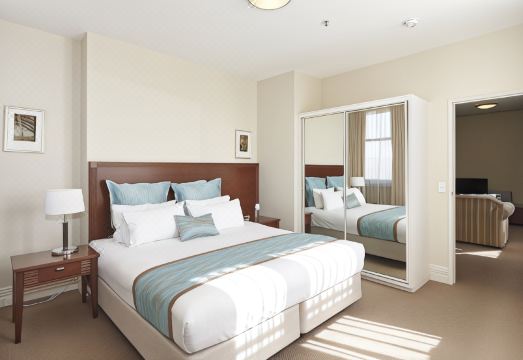 Launceston Central Apartment Hotel OfficialHotel Overview