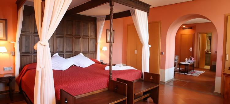 卡尔多纳旅馆(Parador de Cardona)图片