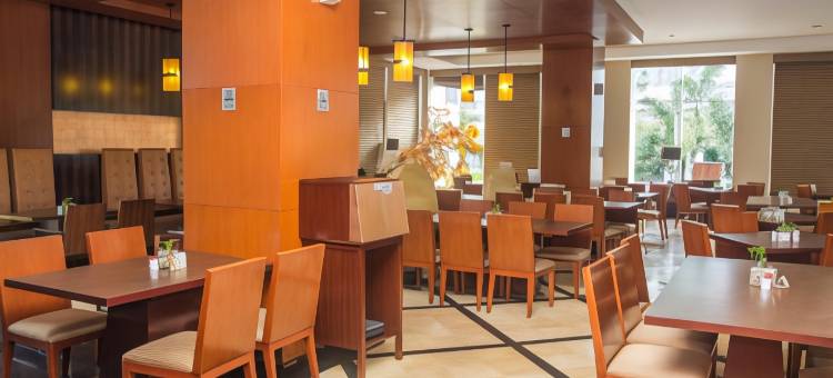 美娜多品质酒店(Manado Quality Hotel)图片