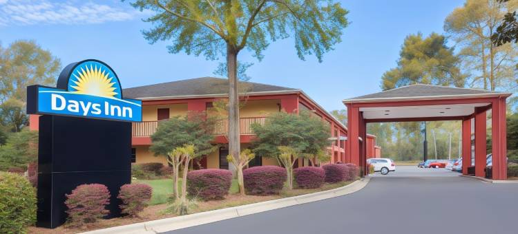 彭萨科拉西温德姆戴斯酒店(Days Inn by Wyndham Pensacola I-10)图片