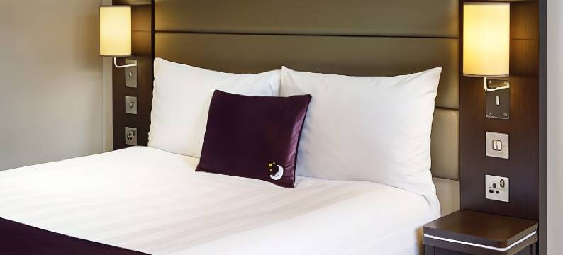 伯恩茅斯东崖普瑞米尔酒店(Premier Inn Bournemouth East Cliff)图片