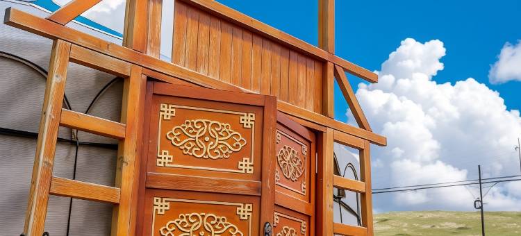 察哈尔火山牧家游民宿图片