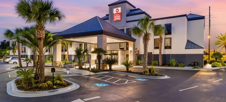 默特尔比奇贝斯特韦斯特优质酒店(Best Western Plus Myrtle Beach @ Intracoastal)图片