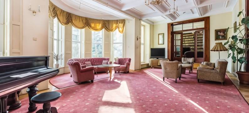 卡尔顿别墅(Willa Carlton)图片