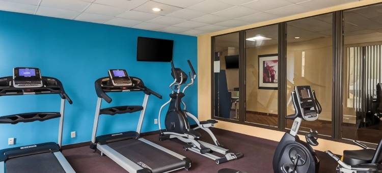 费尔蒙特因恩苏伊特斯-斯特劳兹堡-波科诺斯(Fairmount Inn & Suites - Stroudsburg, Poconos)图片