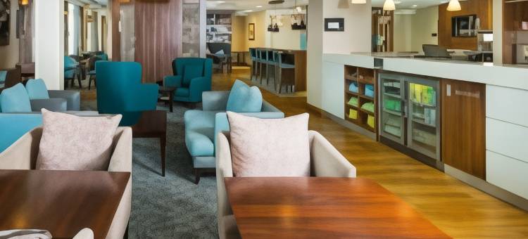 伯明翰珠宝季欢朋酒店(Hampton by Hilton Birmingham Jewellery Quarter)图片