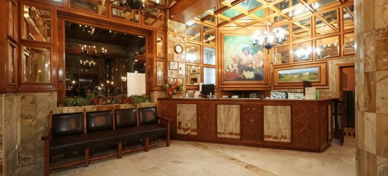 德尔巴列马奎斯酒店(Hotel Marques Del Valle)图片