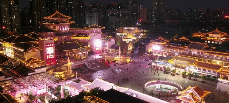 熹雲酒店(西安古城墙大唐西市地铁站店)图片