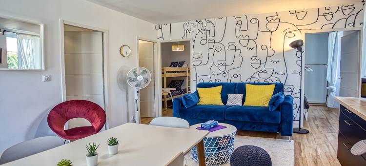 2BR 500sq Comic Spirit comfy feel like home图片