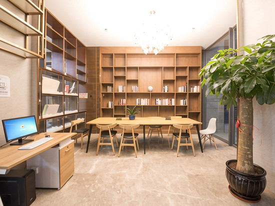 君子兰S酒店(海口国兴大道省政府店)