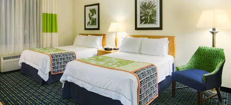 恩波里亚I-95万枫酒店及套房(Fairfield Inn & Suites Emporia I-95)图片