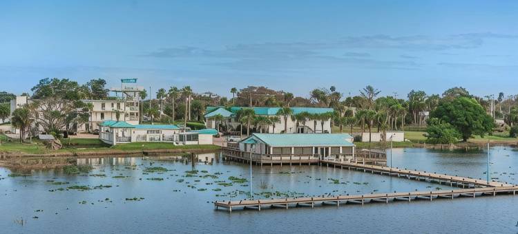 莱克肖尔度假村及游艇码头(Lakeshore Resort and Marina)图片