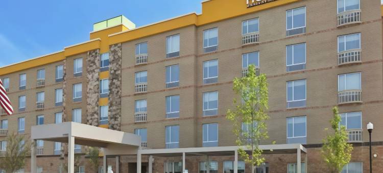 底特律西布鲁姆菲尔德希尔顿惠庭酒店(Home2 Suites by Hilton West Bloomfield Detroit)图片