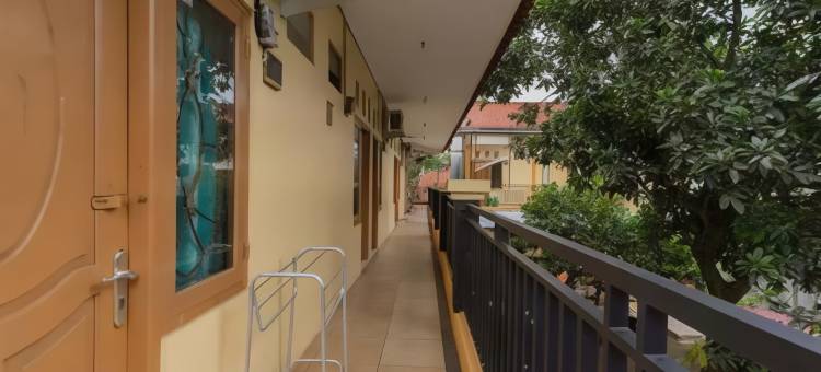 Kostawira Syariah Bintaro Mitra RedDoorz图片