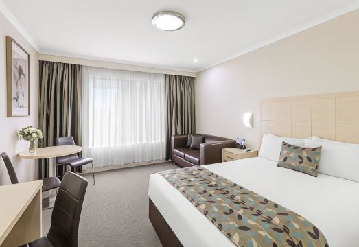 Garden City Hotel, Signature Collection Hotel Overview