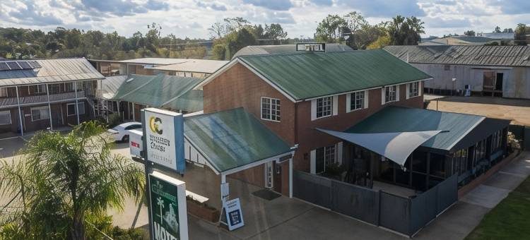 十字路口汽车旅馆(The Crossing Motel)图片