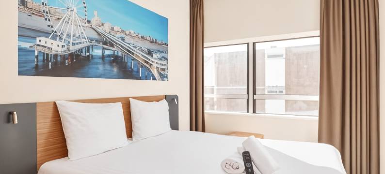 海牙海弗宁恩海滩酒店(easyHotel the Hague Scheveningen Beach)图片