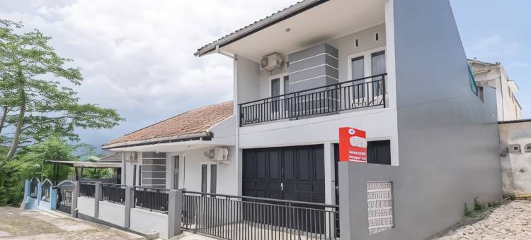 O纳瑞斯瓦丽宾馆-清真(Hotel O Nareswari Guest House Syariah)图片