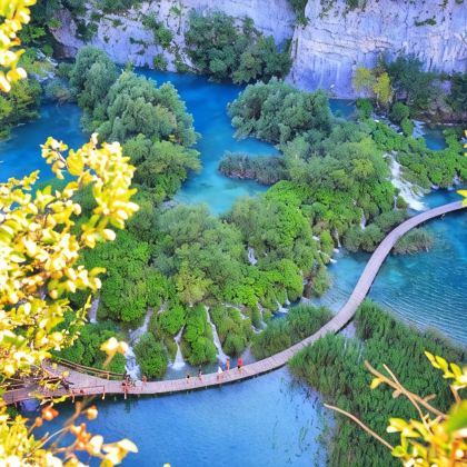 希腊+阿尔巴尼亚+北马其顿共和国+保加利亚+罗马尼亚+塞尔维亚+波黑+黑山+克罗地亚+斯洛文尼亚28日跟团游