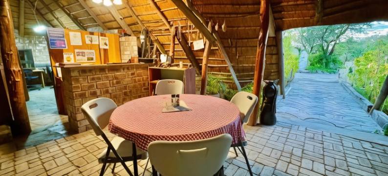 苏克维乡村郊外小屋(Tsumkwe Country Lodge)图片