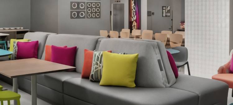 纳什维尔市中心会议中心希尔顿惠庭套房酒店(Home2 Suites by Hilton Nashville Downtown/Convention Center)图片