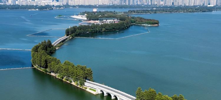 江城江景民宿(鹦鹉大道分店)图片