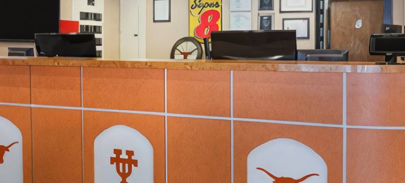 奥斯汀大学-市区速8酒店(Super 8 by Wyndham Austin University/Downtown Area)图片