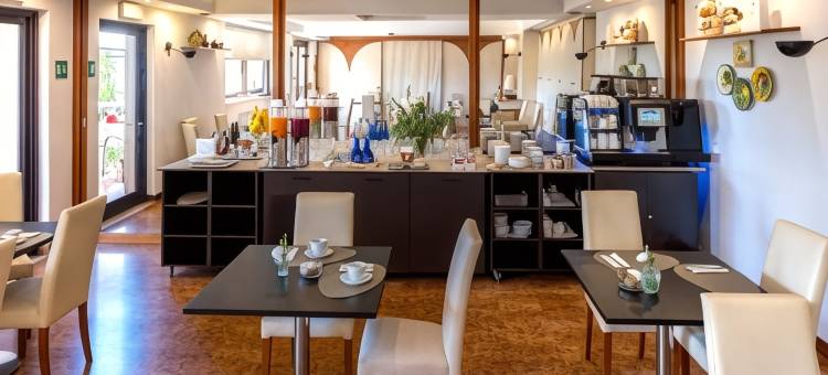 翁布里亚酒店(Hotel Umbria)图片