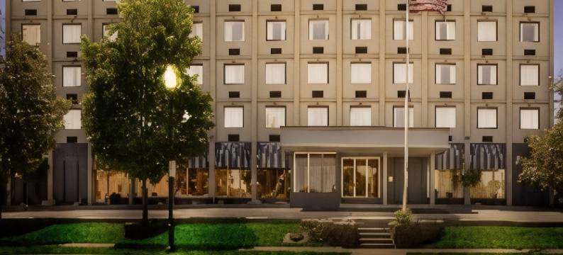 马里内特河畔贝斯特韦斯特酒店(Best Western Riverfront Inn)图片