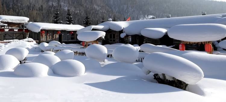 雪谷洪波客栈图片