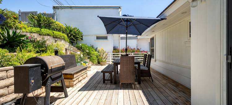 马里布路海滨度假屋直通海滩(Malibu Road Ocean Front House Direct Beach Access)图片