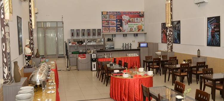 苏祖亚兰套普拉帕特酒店(Suzuya Hotel Rantau Prapat)图片