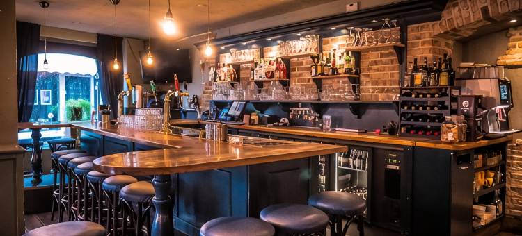 拉得豪斯咖啡餐厅酒店(Hotel Café Restaurant 't Raedhûs)图片