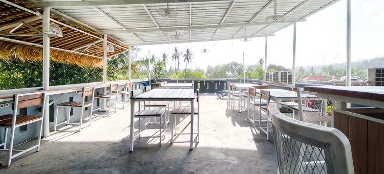 BC Inn near Senggigi Harbour RedPartner图片