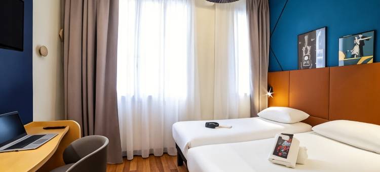 宜必思奥尔纳诺蒙马特尔北部 18ème 酒店(Ibis Paris Ornano Montmartre Nord 18ème)图片