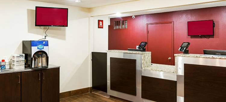 印第安纳波利斯东红屋顶酒店(Red Roof Inn Indianapolis East)图片