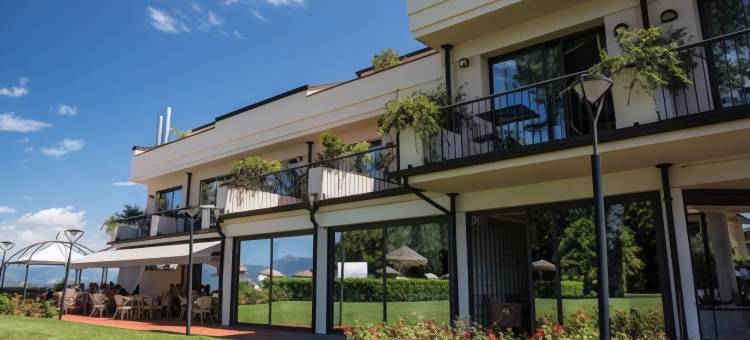 米斯特拉尔帆船酒店(Yachting Hotel Mistral)图片