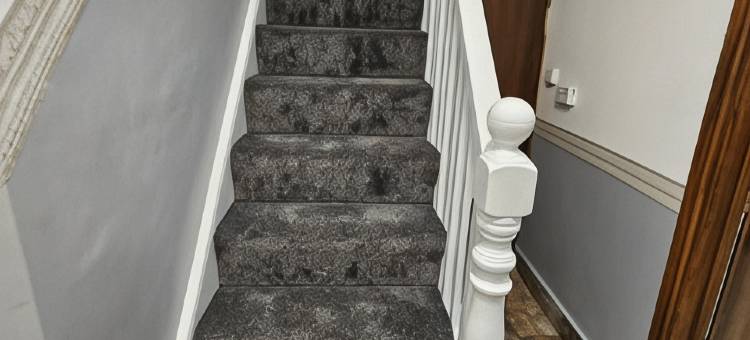 斯努兹登韦尔斯利酒店-近斯劳车站(SnoozeDen Wellesley – Near to Slough Station)图片