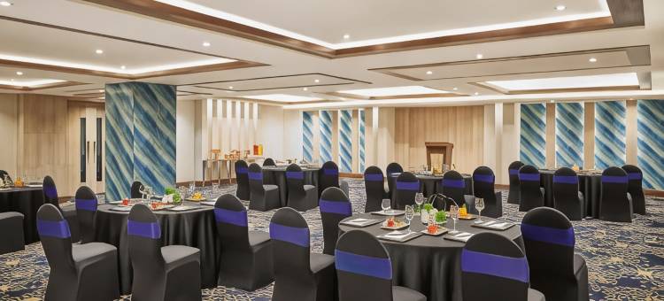 查漠市中心维万塔酒店(Vivanta Jammu City Centre)图片