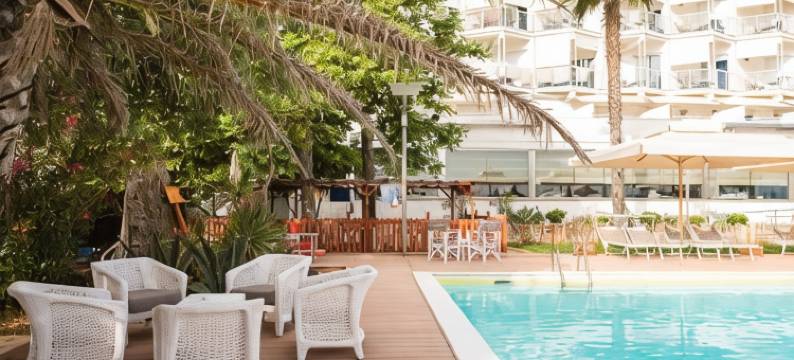 阿布鲁佐滨海酒店(Hotel Abruzzo Marina)图片