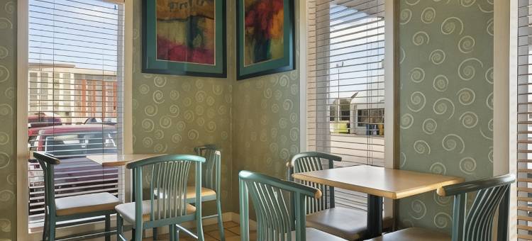 芒特弗农速8酒店(Super 8 by Wyndham Mt. Vernon IL)图片