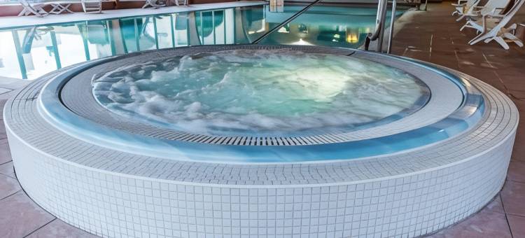 本尼维斯休闲俱乐部酒店(Ben Nevis Hotel & Leisure Club)图片