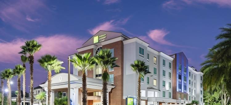 智选假日套房酒店查菲，杰克逊维尔西(Holiday Inn Express & Suites Chaffee-Jacksonville West)图片