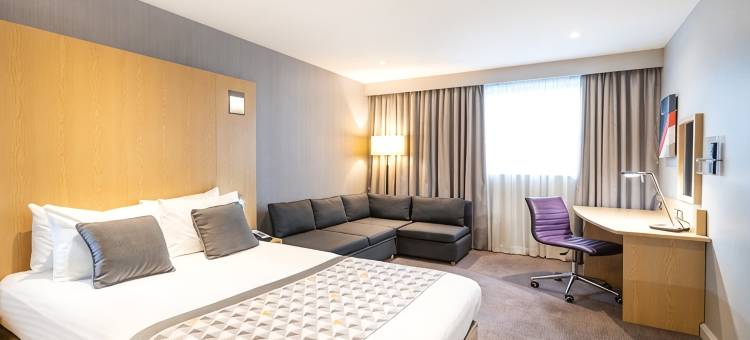 伦敦鲁顿机场假日酒店(Holiday Inn LONDON - LUTON AIRPORT by IHG)图片